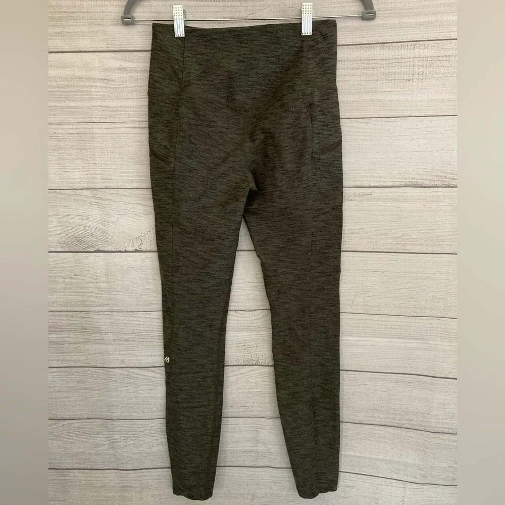 Eddie Bauer | Women’s Athletic Heather Green Leggings - Picture 2 of 8